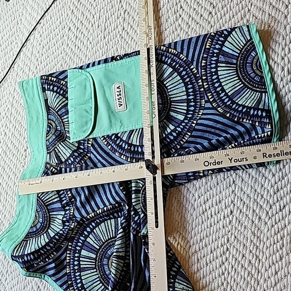 Vissla Swim Trunks Men’s 28 Board Shorts Sustainable surf water ski sports - Picture 5 of 9